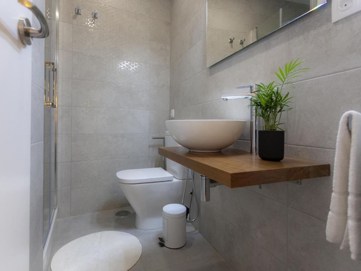 Rd Aparcamiento Incluido Triana Luminoso Comodo Apartamento 2Bd 2Bth Sevilla Bagian luar foto
