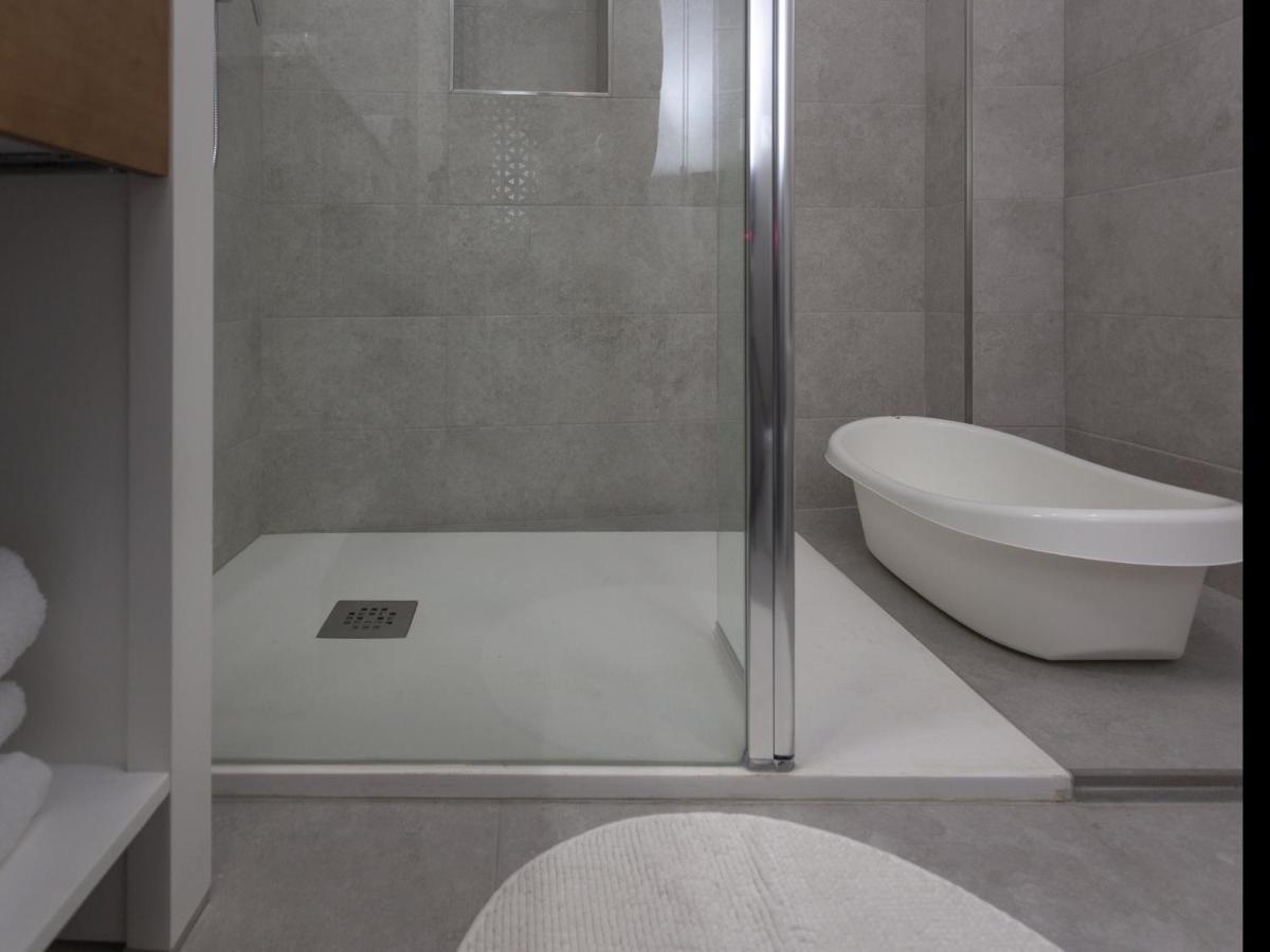 Rd Aparcamiento Incluido Triana Luminoso Comodo Apartamento 2Bd 2Bth Sevilla Bagian luar foto