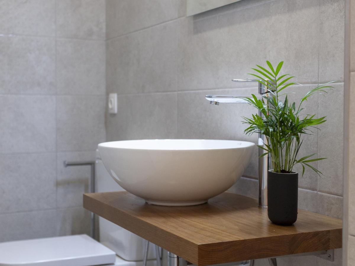 Rd Aparcamiento Incluido Triana Luminoso Comodo Apartamento 2Bd 2Bth Sevilla Bagian luar foto